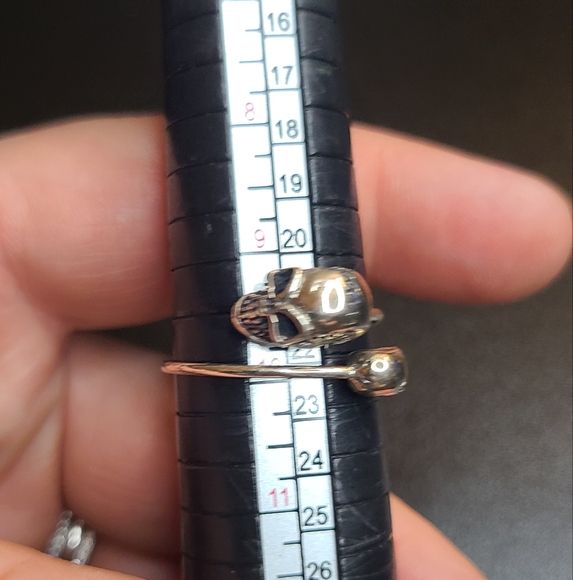 Adjustable double skull sterling ring - Picture 6 of 7